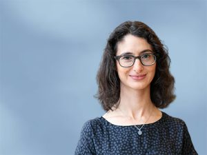 Julia Dubowitz 400 x 300 300x225